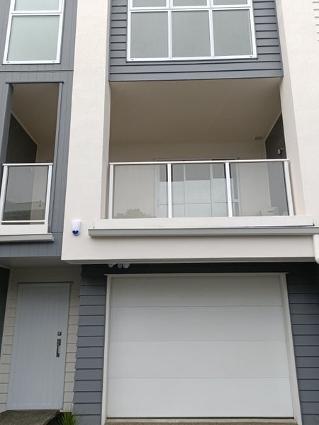 4/10 Palmerston Street, Hamilton Central, Hamilton - Carousel 1