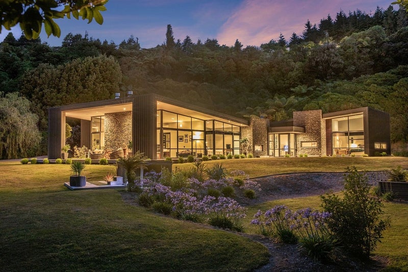 1059 Akatarawa Road, Akatarawa, Upper Hutt - Carousel 1