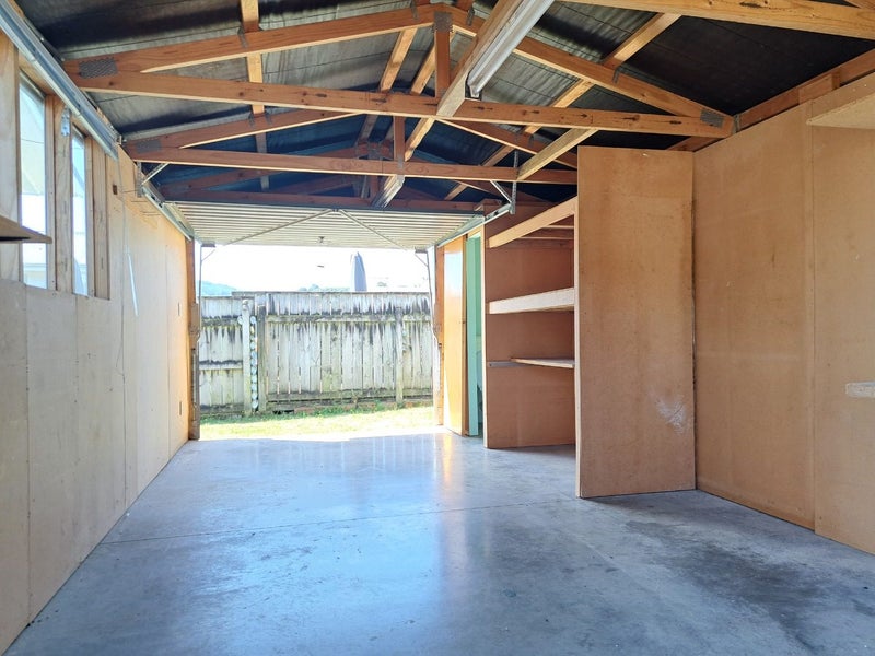 40 Oregon Drive, Maoribank, Upper Hutt - Carousel 15