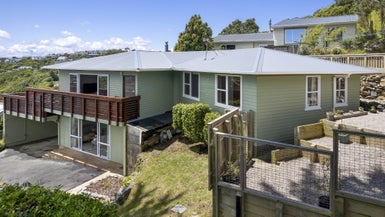 72A Burgess Road, Johnsonville, Wellington - Carousel 1