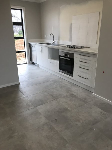 1/6 Church Road, Pukete, Hamilton - Carousel 1