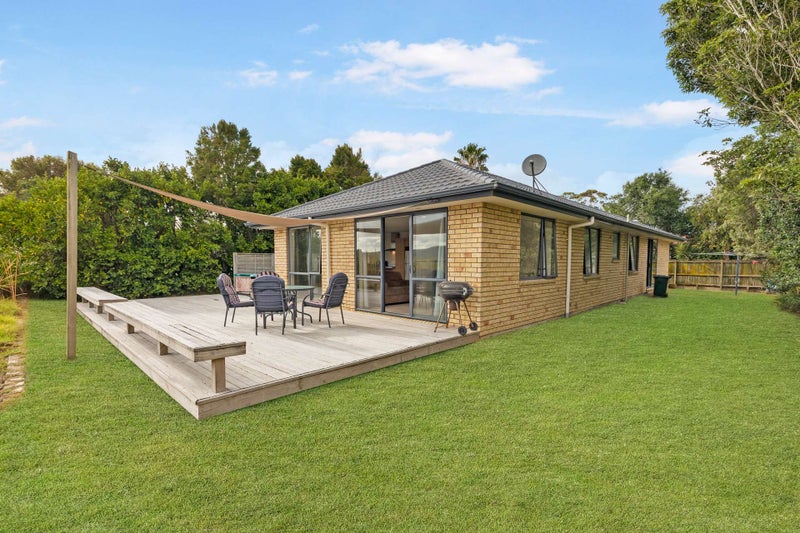 41B Springs Road, Parakai, Helensville - Carousel 1