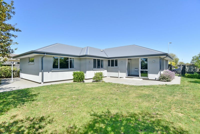4 Hurst Place, Parklands, Christchurch - Carousel 1