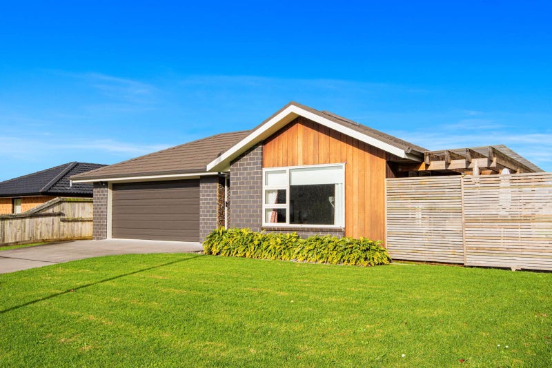72 Wairau Drive, Tikipunga, Whangarei - Carousel 1