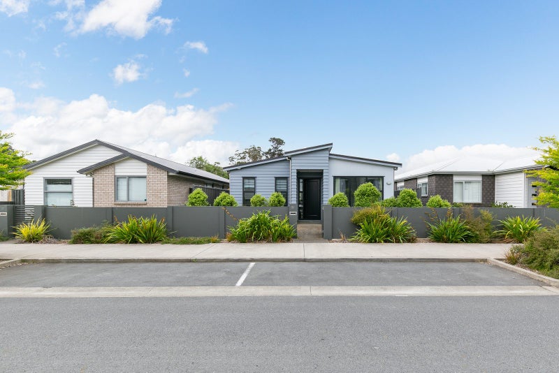 28 Karearea Avenue, Kenepuru, Porirua - Carousel 14