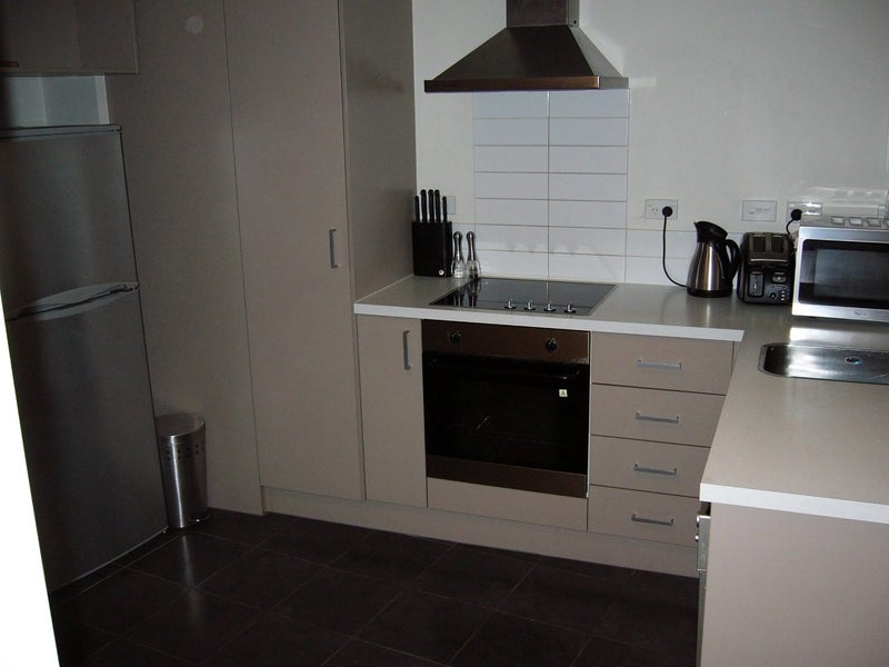 1F/6 Piwakawaka Street, Eden Terrace, Auckland - Carousel 2
