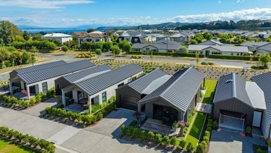 7 Sorrento Drive, Rangatira Park, Taupo - Carousel 1