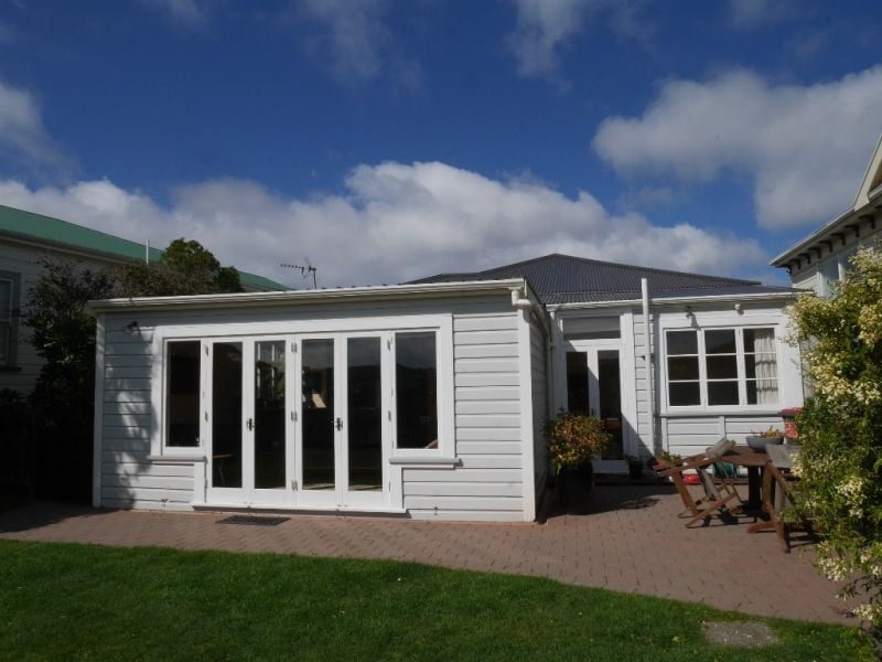 152 Kelburn Parade, Kelburn, Wellington - Carousel 2