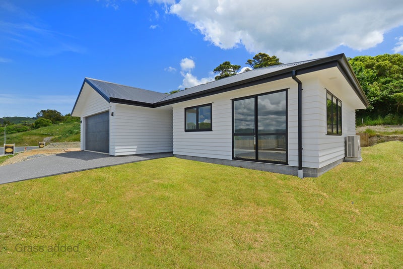 121 Riverstone Drive, Riverstone Terraces, Upper Hutt - Carousel 2