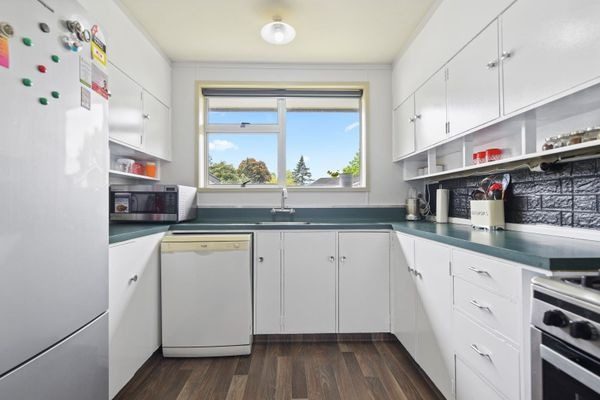 3 O'Connell Court, Pukete, Hamilton - Carousel 2