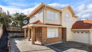 15B Clinker Street, Three Kings, Auckland - Carousel 1