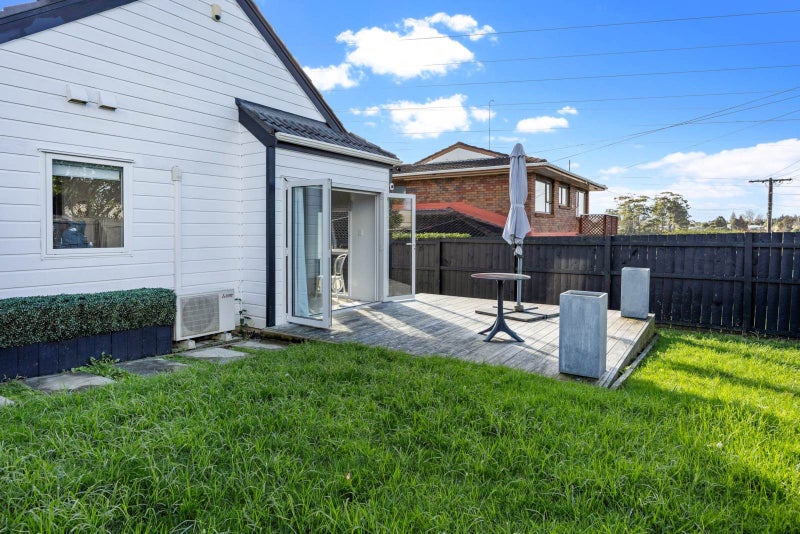 1/36 Koromiko Street, New Lynn, Auckland - Carousel 11