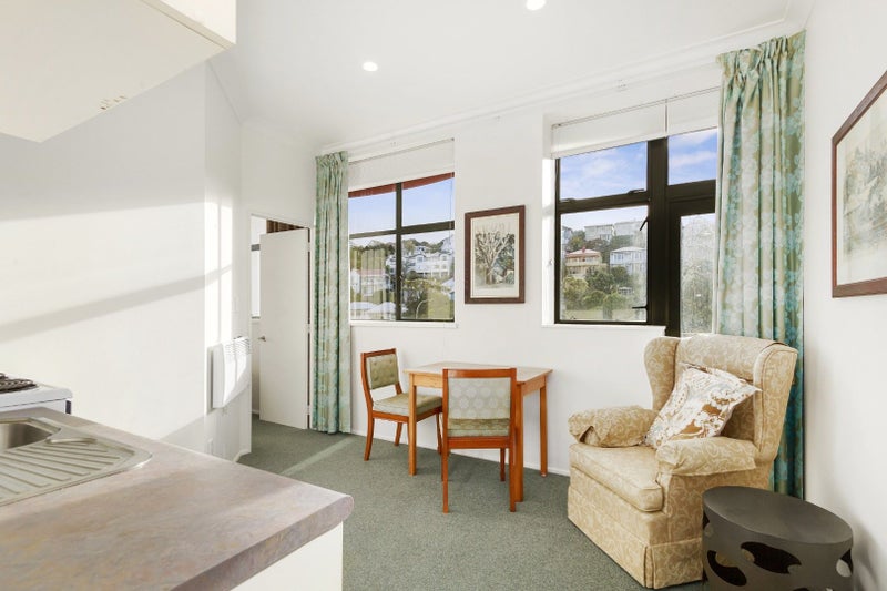 6B/120 The Terrace, Wellington Central, Wellington - Carousel 2