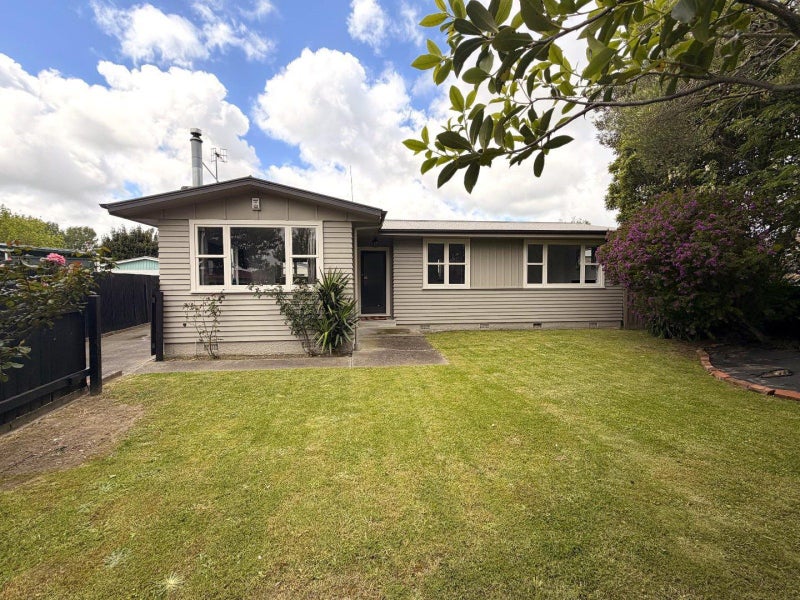25 Mokau Place, Terrace End, Palmerston North - Carousel 16