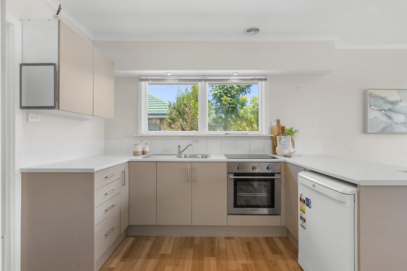 54 Bethel Crescent, Bishopdale, Christchurch - Carousel 2