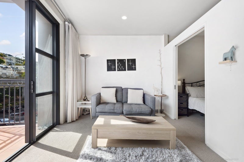 1N/154 The Terrace, Wellington Central, Wellington - Carousel 2