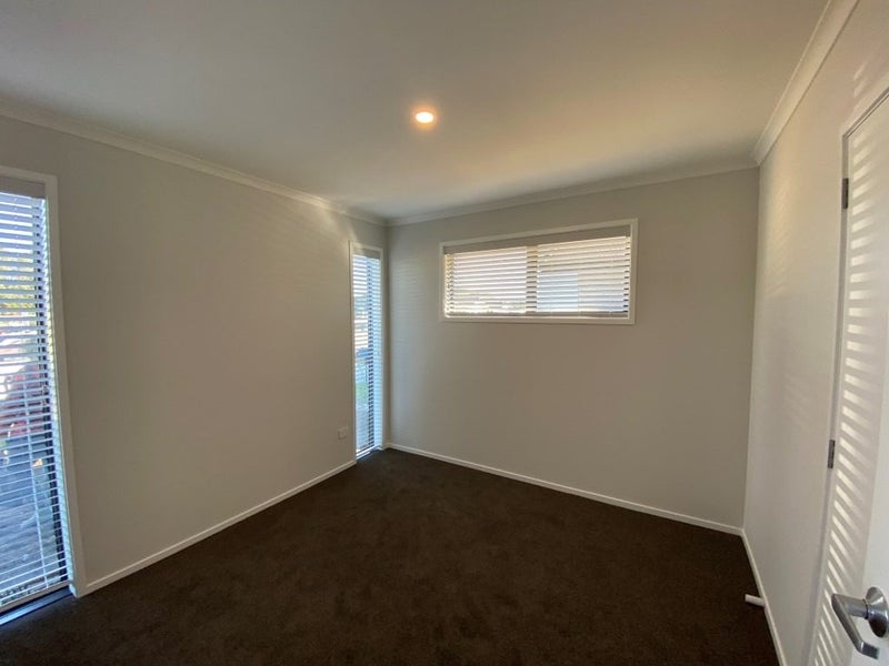 40 HILLS VIEW DRIVE - Carousel 15