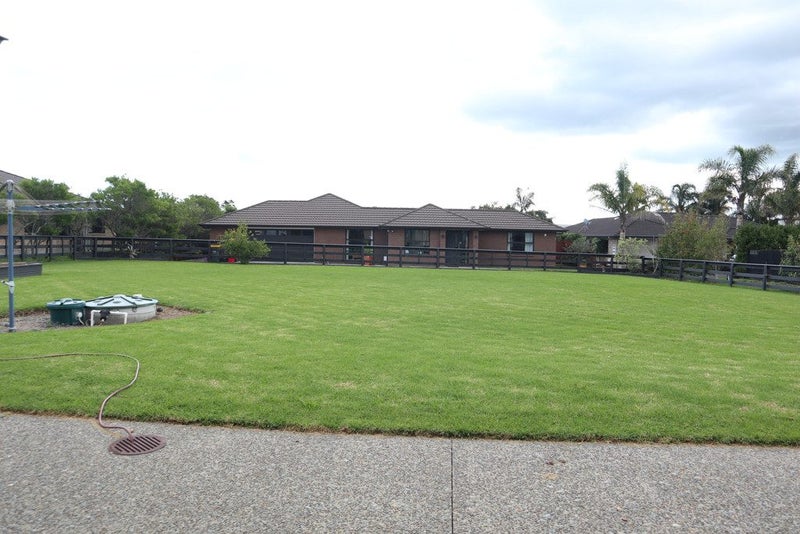 10 Orchard Lane, Huapai, Kumeu - Carousel 21