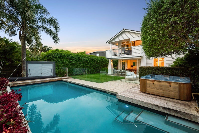 194 Garnet Road, Westmere, Auckland - Carousel 2