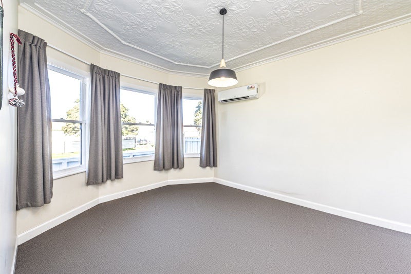18 Swiss Avenue, Gonville, Whanganui - Carousel 2