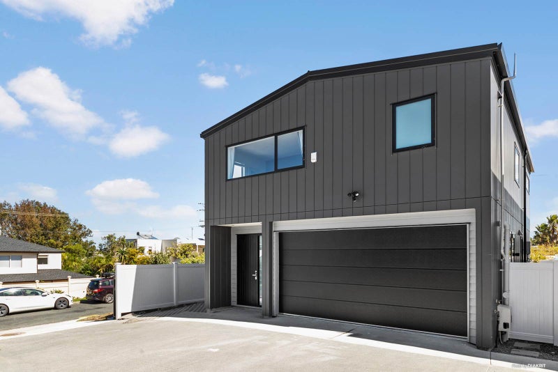 6D Ringwood Street, Torbay, Auckland - Carousel 1