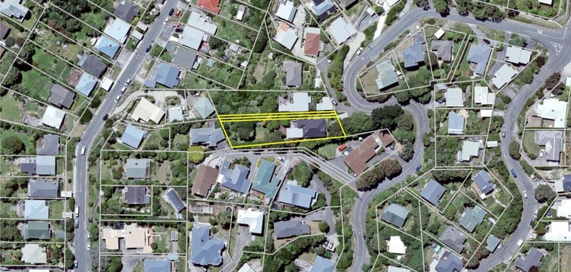 151 Totara Road, Miramar, Wellington - Carousel 23