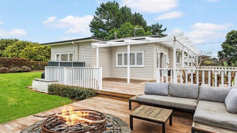 151 Gordon Road, Pollok, Pollok - Carousel 1