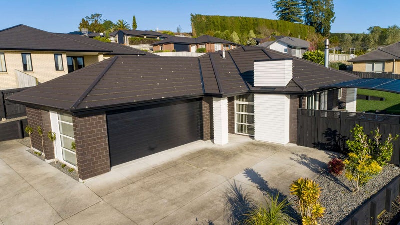 127 Condor Drive, Pyes Pa, Tauranga - Carousel 2