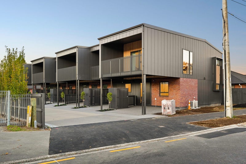 3A Vesty Avenue, Hillcrest, Hamilton - Carousel 1