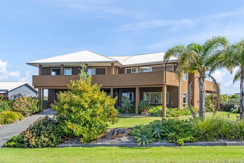 3 Driftwood Place, Mangawhai Heads, Mangawhai - Carousel 1