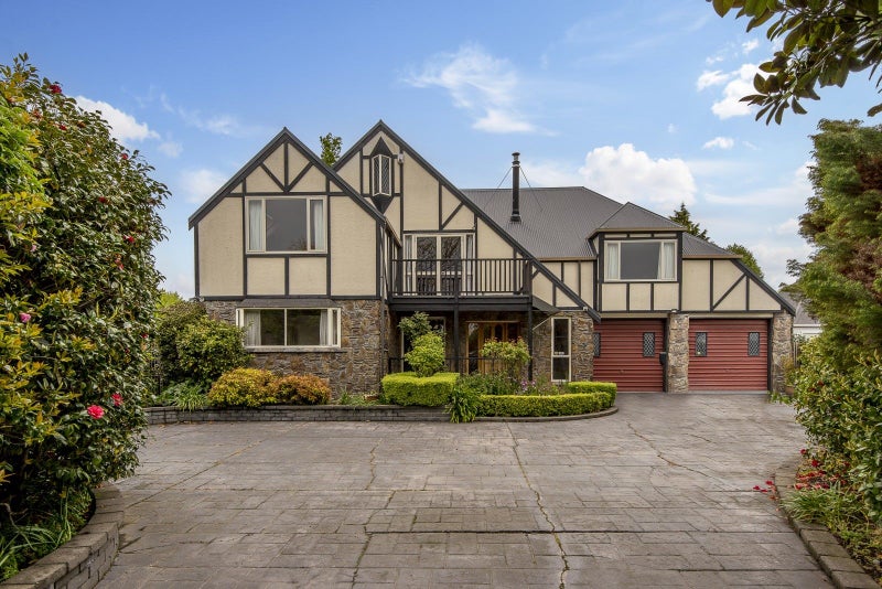 36 Cherrywood Place, Redwood, Christchurch - Carousel 1