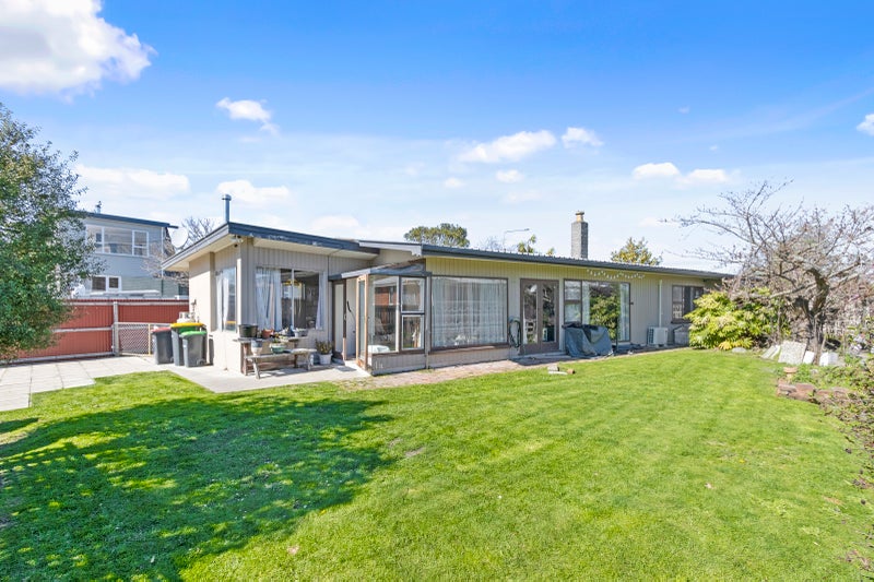 57 Prestons Road, Redwood, Christchurch - Carousel 1