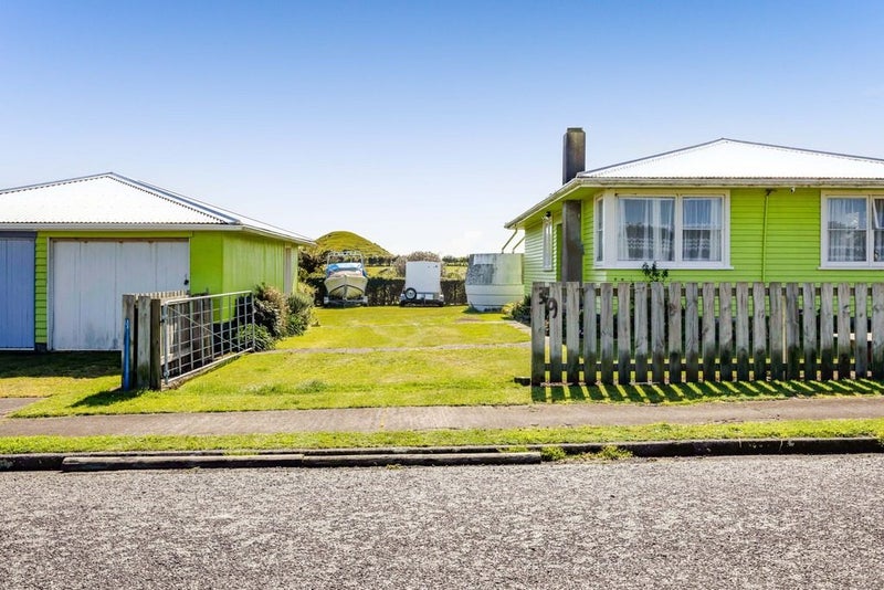 39 Pungarehu Road, Opunake - Carousel 27