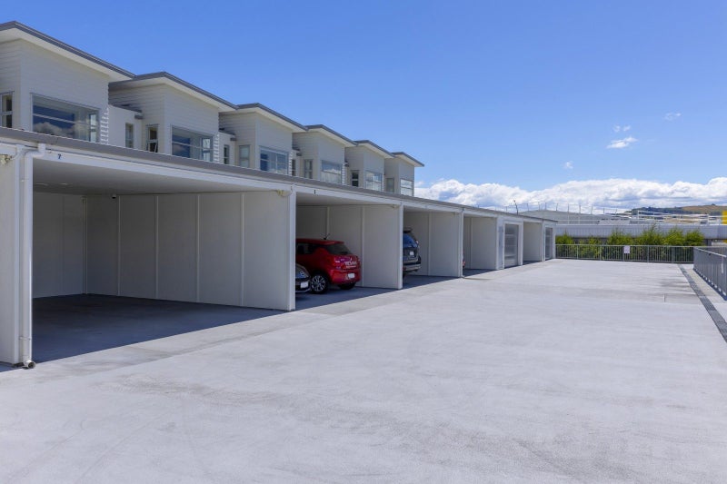 1 Taniwha Street, Taupo, Taupō - Carousel 20