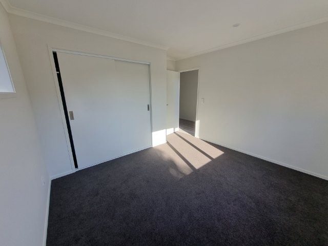 12 Ngarua Lane, HOROTIU, HAMILTON - Carousel 10