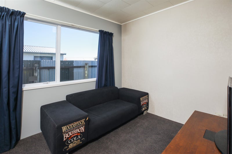 10 Penney Green, Nawton, Hamilton - Carousel 7