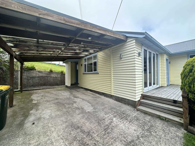 1 Taku Matenga Grove, Korokoro, Lower Hutt - Carousel 2
