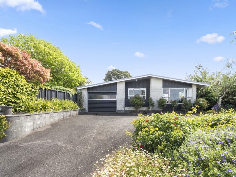 22 Standish Street, Westown, New Plymouth - Carousel 2