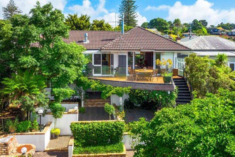 39 Arthur Street, Onehunga, Auckland - Carousel 1