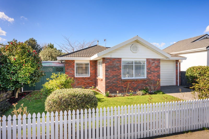 273 Ruahine Street, Terrace End, Palmerston North - Carousel 1