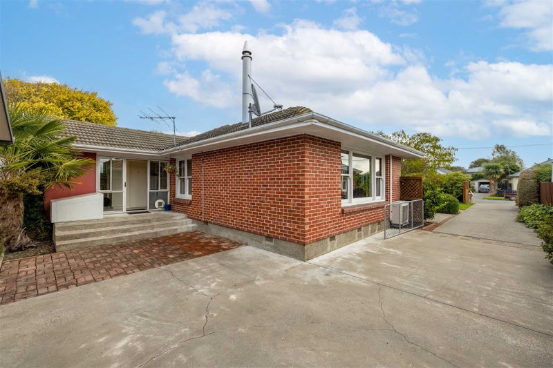 8 Torquay Place, Bryndwr, Christchurch - Carousel 21