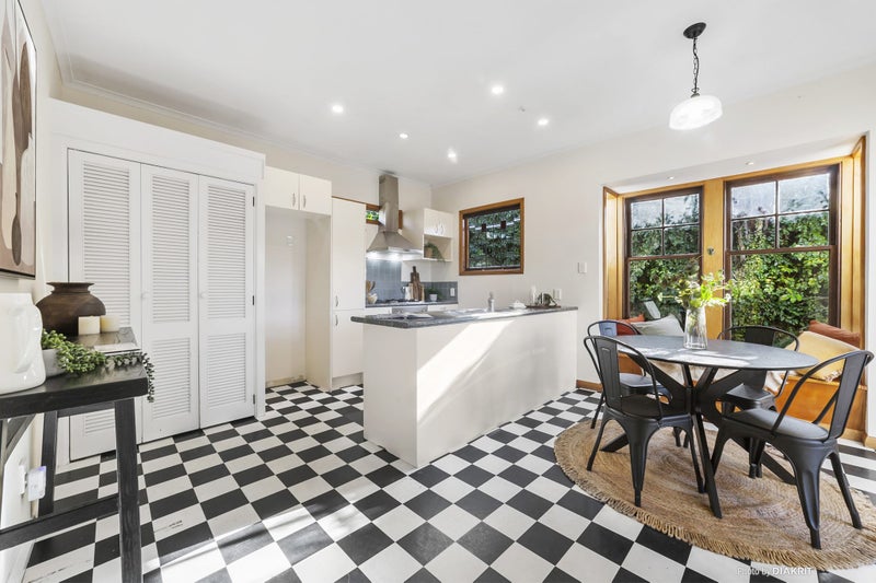 60 Te Wharepouri Street, Berhampore, Wellington - Carousel 2