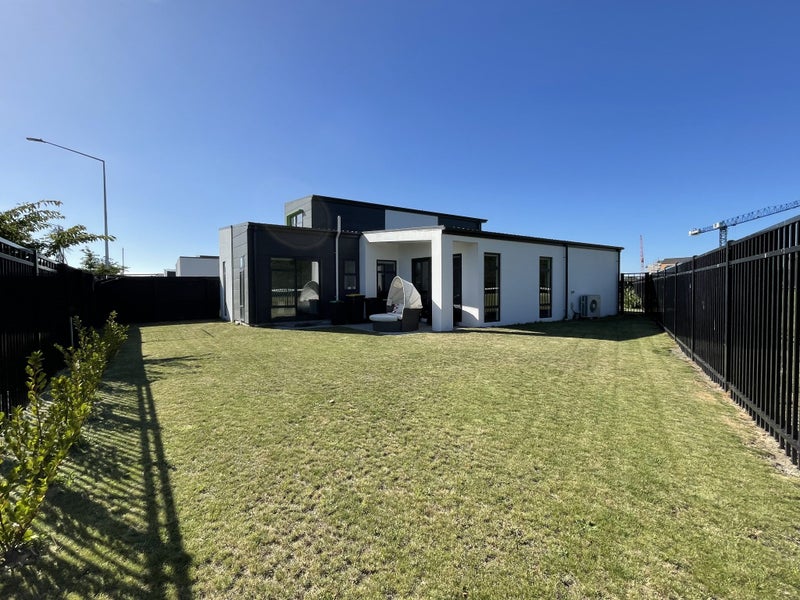 101 Manakura Street, Russley, Christchurch - Carousel 14