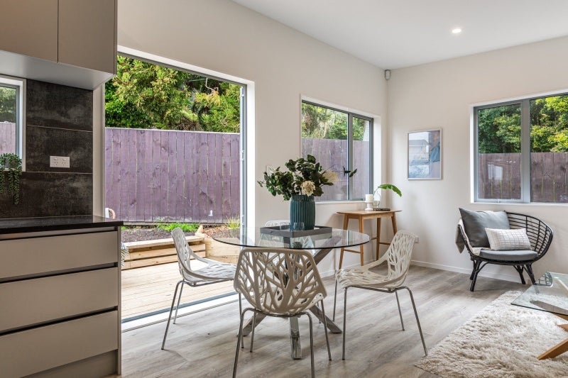 64 Lemnos Place, Titirangi, Auckland - Carousel 1