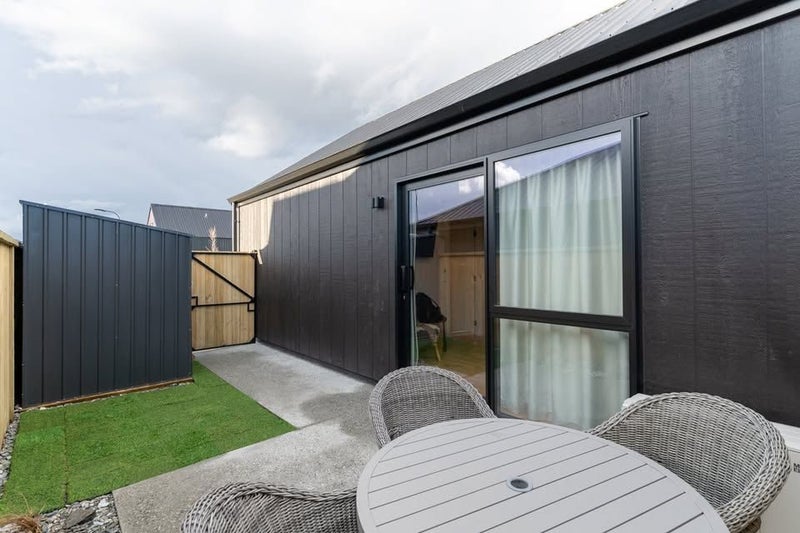19 Shelduck Road, Jacks Point, Queenstown - Carousel 1