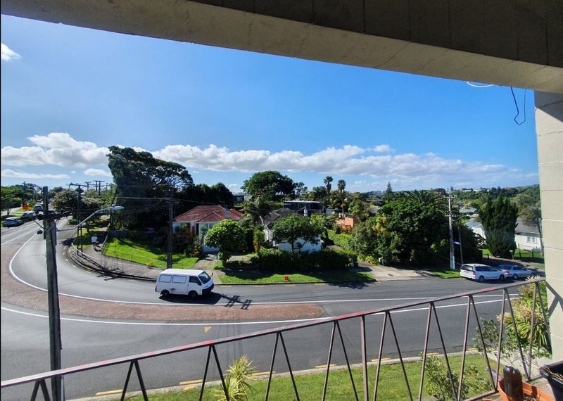 5/8 Western Springs Road, Western Springs, Auckland - Carousel 7