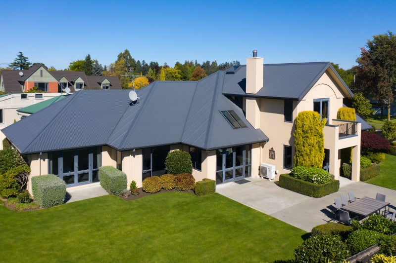 18 Catherwood Avenue, Allenton, Ashburton - Carousel 41