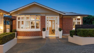 16B Orari Street, Ngaio, Wellington - Carousel 1