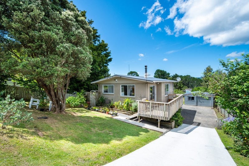 114 Mcentee Road, Waitakere, Auckland - Carousel 2