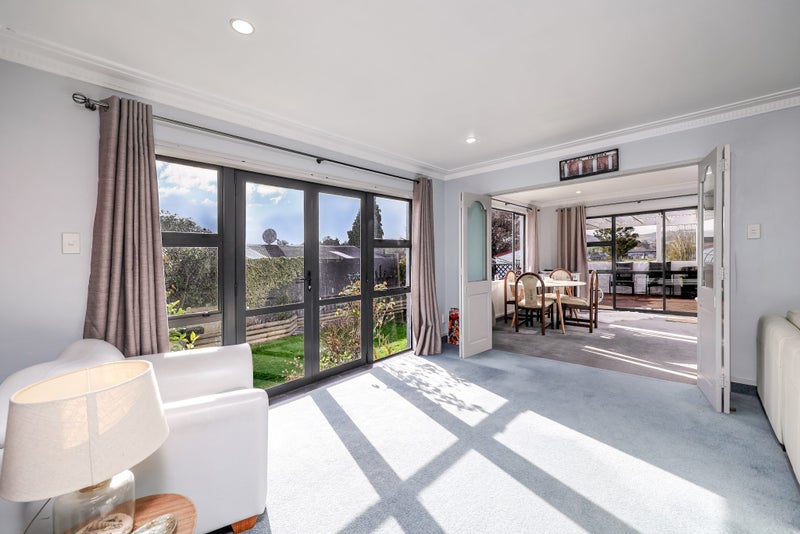 14 Elizabeth Avenue, East Taieri, Mosgiel - Carousel 2